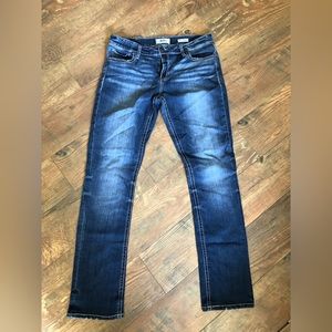 30R Daytrip Mila Straight